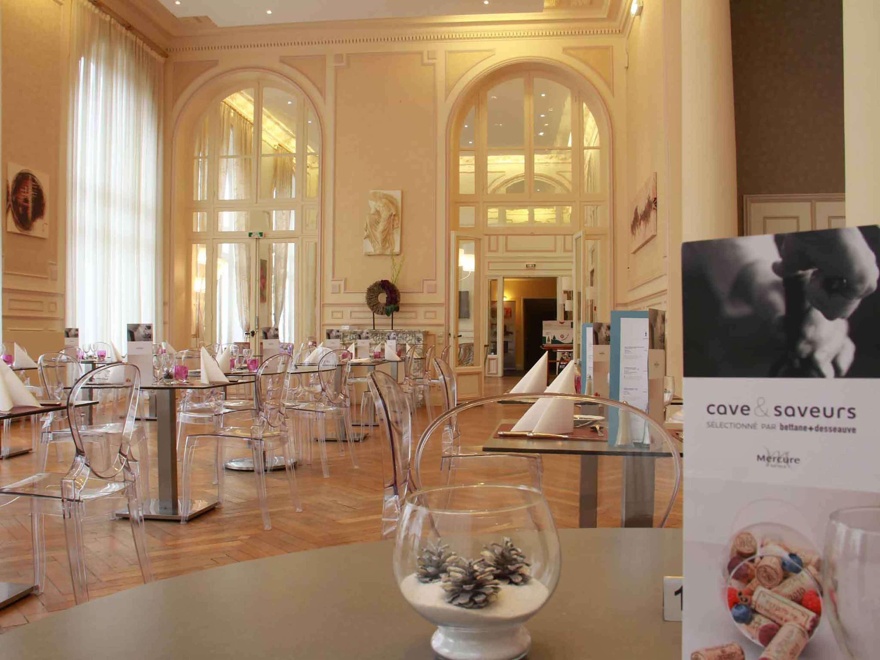 Hotel Mercure Saint-Nectaire Spa & Bien-Etre Dış mekan fotoğraf