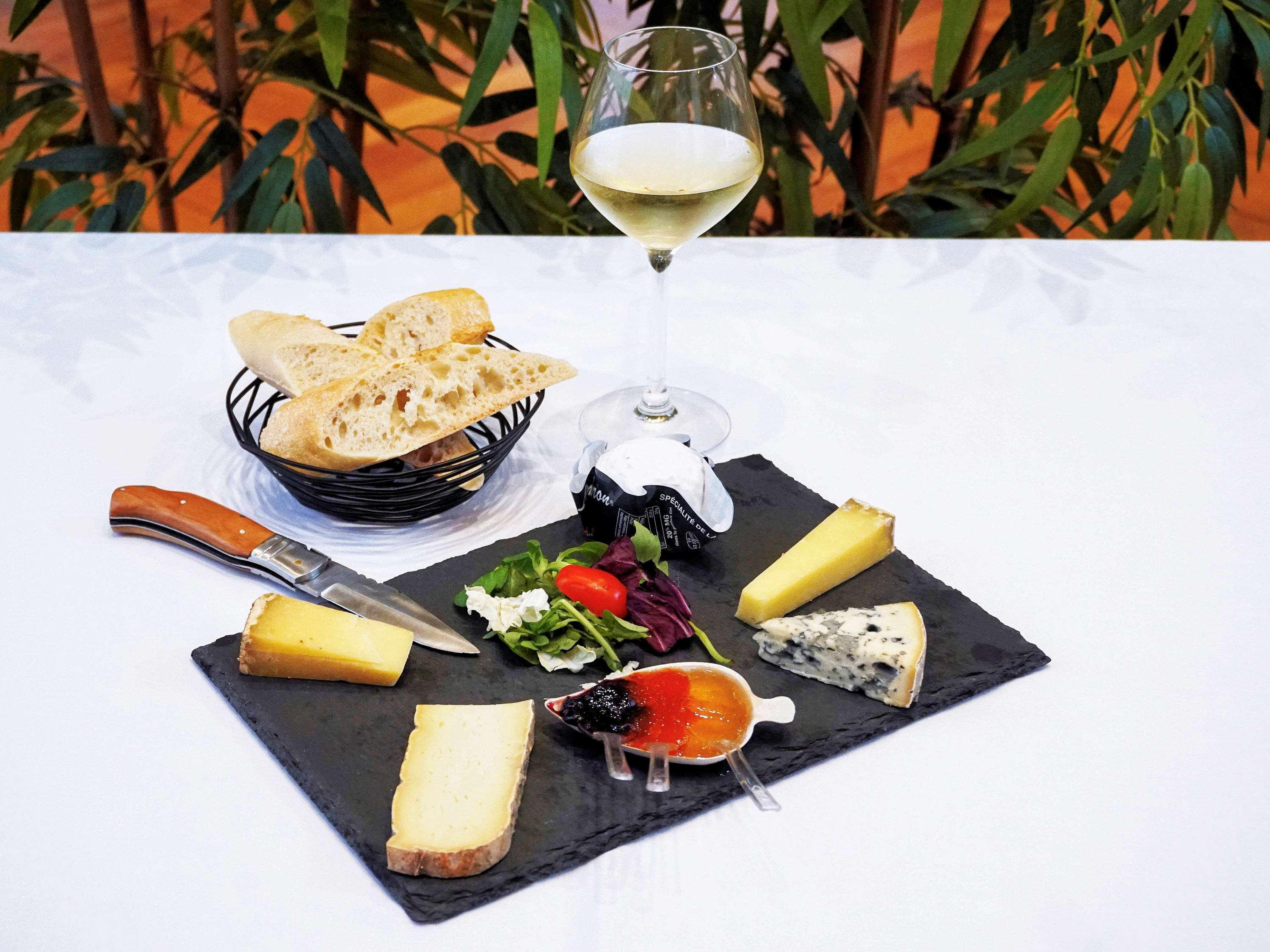 Hotel Mercure Saint-Nectaire Spa & Bien-Etre Dış mekan fotoğraf